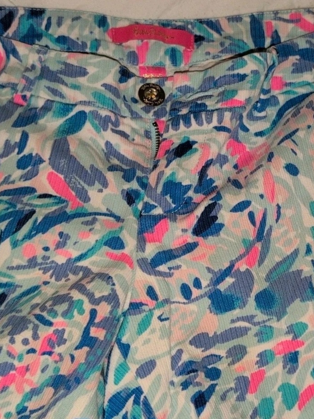 Lilly Pulitzer Women's Size 4 Colorful Floral Print Shorts Pink Blue Turquoise